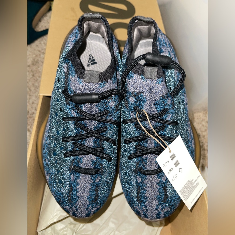 Yeezy 380 Authentic Brand New Size 4